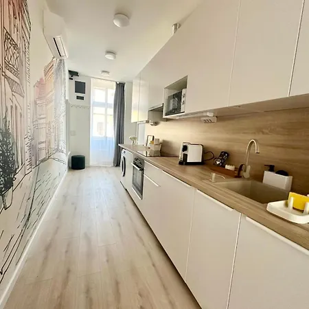 M17 I Buda דירה *